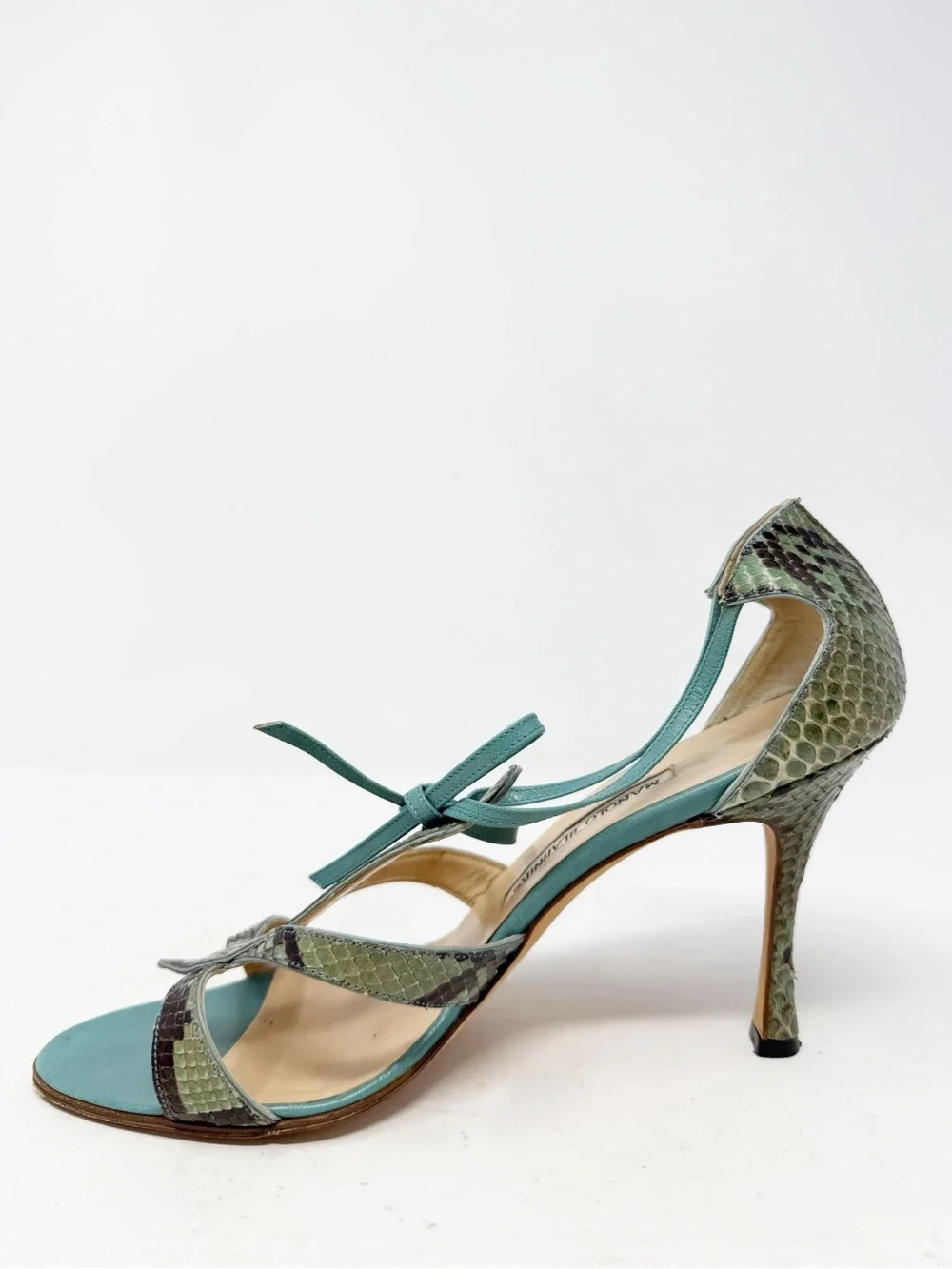 Manolo Blahnik Green Snakeskin Lace Up Sandal Heels Womens Size EU 40